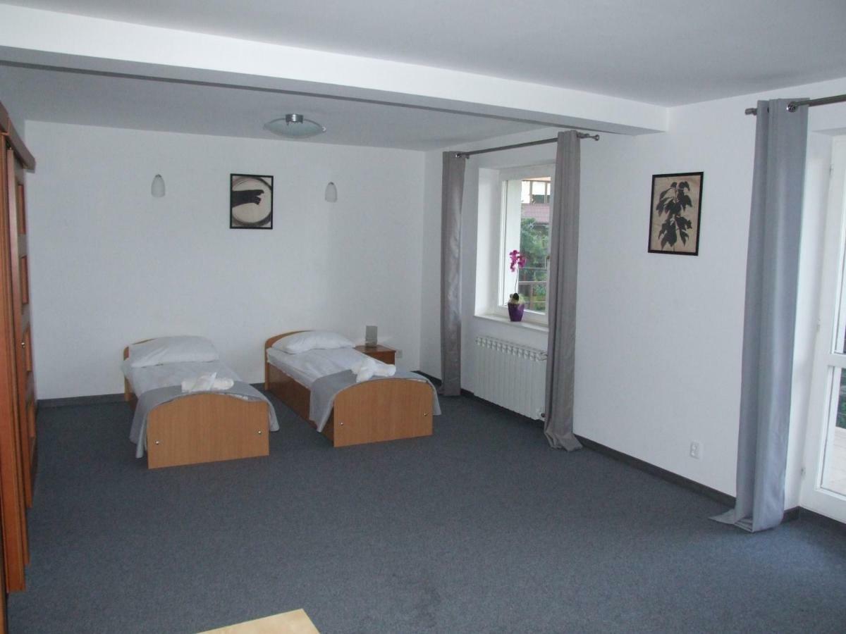 Aparthotel Arkadia Płock エクステリア 写真