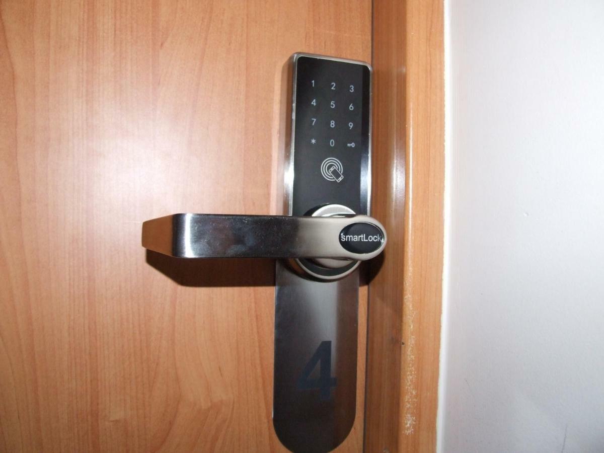 Aparthotel Arkadia Płock エクステリア 写真