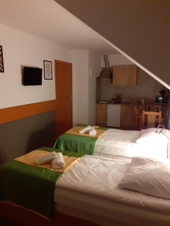 Aparthotel Arkadia Płock エクステリア 写真
