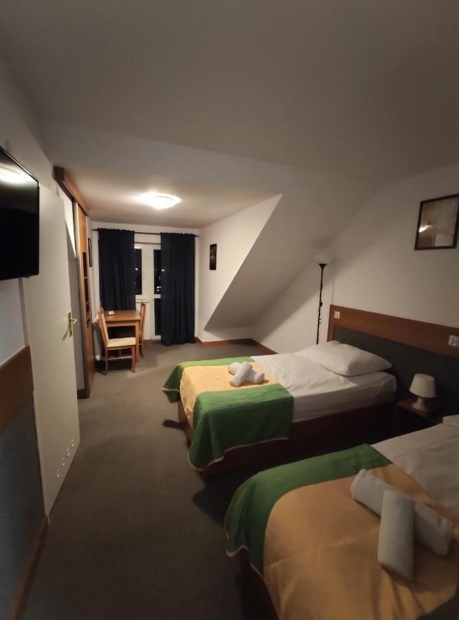 Aparthotel Arkadia Płock エクステリア 写真